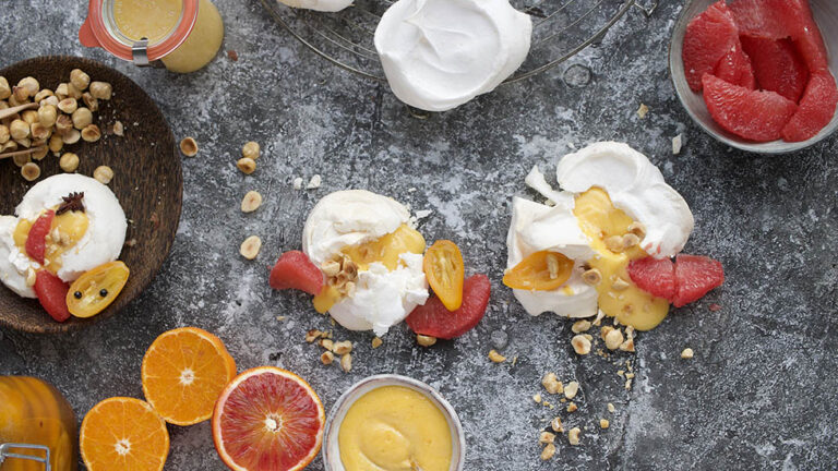 Emmentaler Meringue mit Citrus-Curd